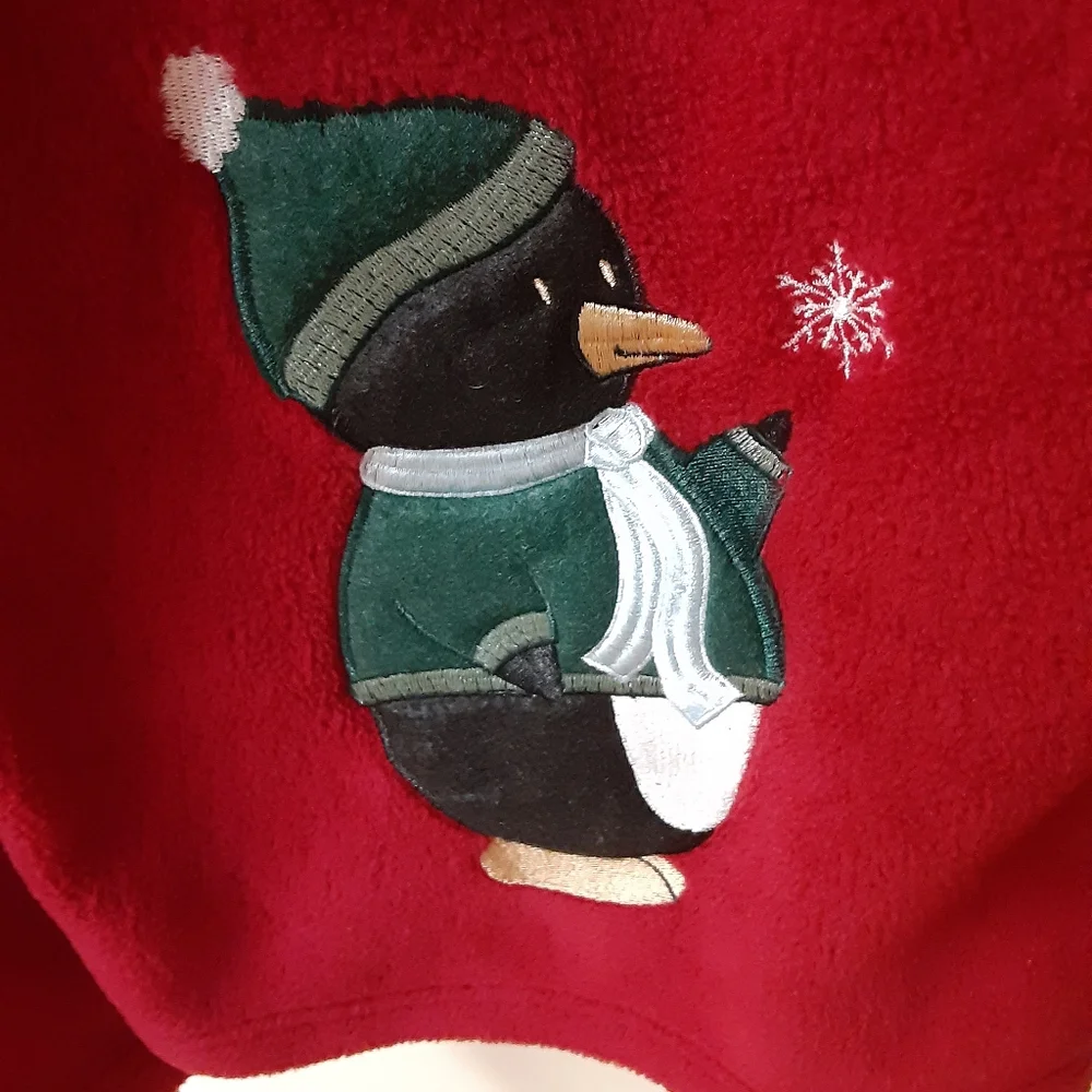 Winter Holiday Fleece - Picture 4 of 5